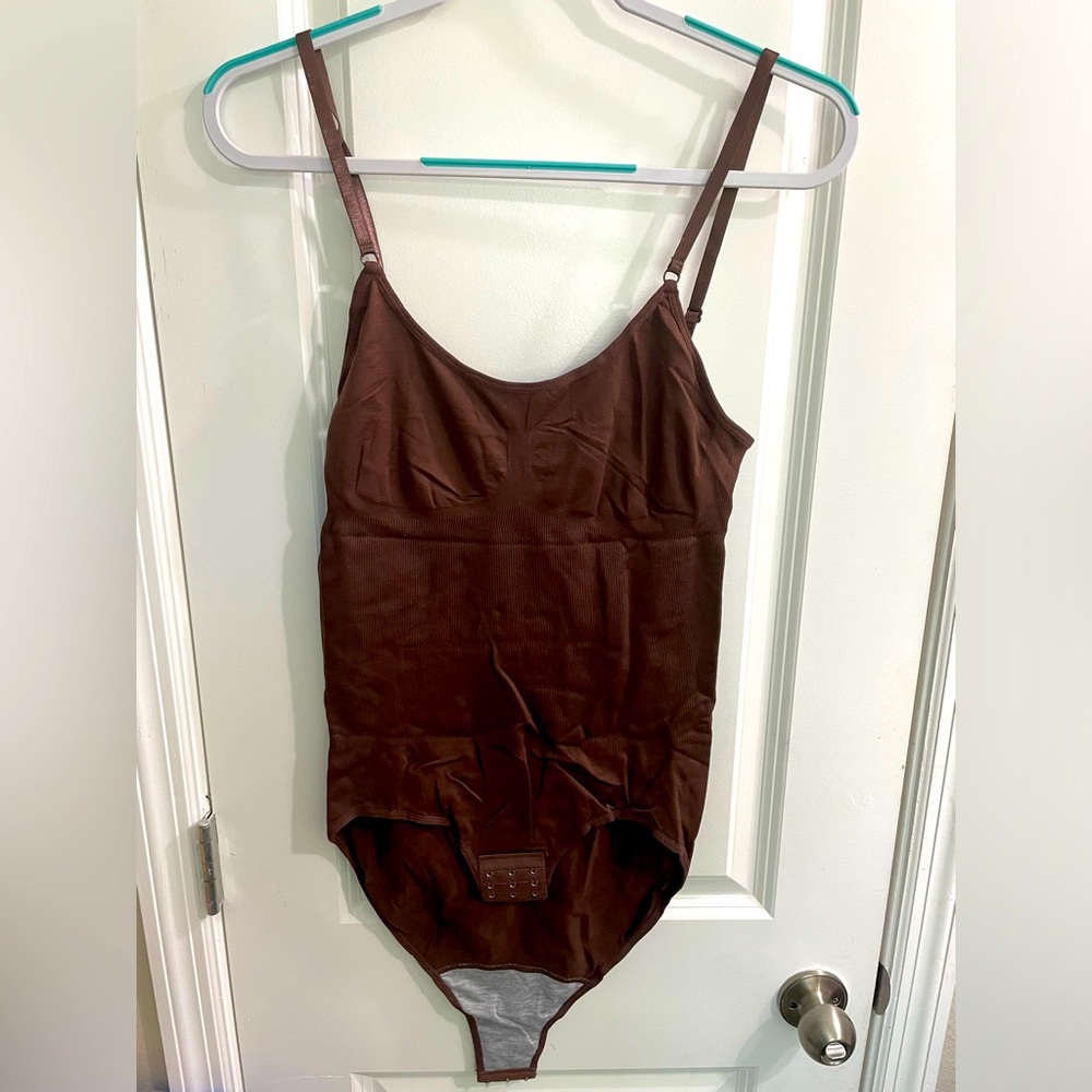 Seamless Slimming Bodysuit - Coffee - New in Packaging - Picture 3 of 6